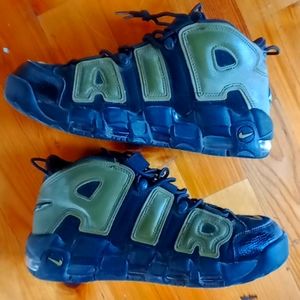 nike uptempo